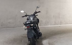 YAMAHA FZ25 RG42