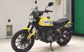 DUCATI SCRAMBLER ICON 2015