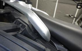 SUZUKI Vｽﾄﾛｰﾑ250 2025