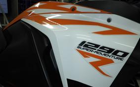 KTM 1290 SUPER ADVENTURE R 2017