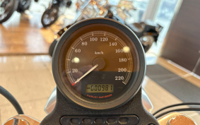 HARLEY XL883L 2012 CR2