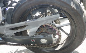 SUZUKI GSX250 R