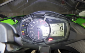 KAWASAKI ZX-25R 1982 ZX250E