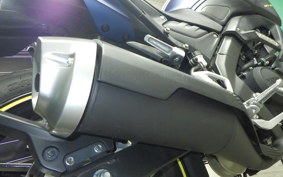 YAMAHA MT-15