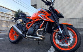 KTM 1290 SUPER DUKE R V3940