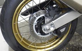 HONDA CRF1100L AFRICA TWIN DCT 2025