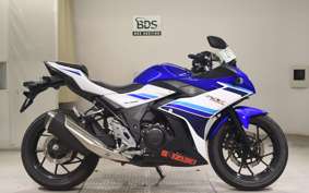 SUZUKI GSX250 R 2006
