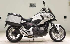 HONDA NC750X D 2018 RC90