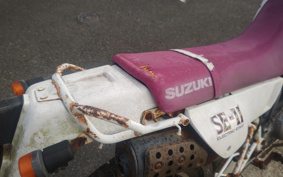 SUZUKI DJEBEL200 SH42A