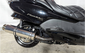 HONDA FORZA Z MF08