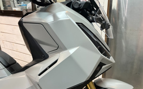 HONDA X-ADV 750 2025 RH21