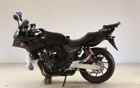 HONDA CB400 SUPER BOLDOR 2024 NC42