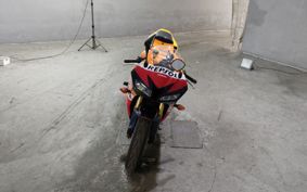 HONDA CBR600RR PC40