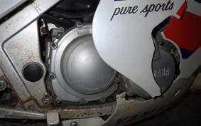 YAMAHA FZR250 2KR