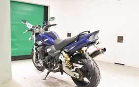 YAMAHA XJR1300 Gen.2 2006 RP17J