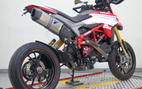 DUCATI  DUCATI  HYPERMOTARD 939SP 2016 BA01