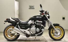 HONDA X4 1997 SC38