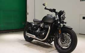TRIUMPH BONNEVILLE BOBBER 2026