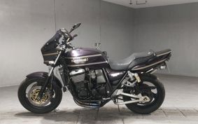 KAWASAKI ZRX1100 ZRT10C
