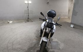 BMW F800R 2016 0B04