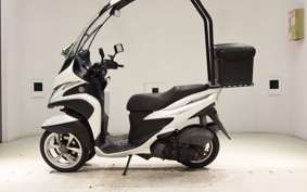 YAMAHA TRICITY 125 ヤネツキ SE82J