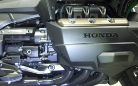 HONDA GL 1800 GOLD WING TOUR DCT 2023