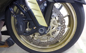 KAWASAKI ZZ1400 NINJA R ZXT40C