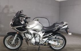 YAMAHA FAZER FZ6 2004 RJ07