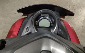 YAMAHA N-MAX 155 SG50J