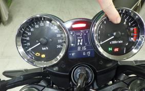 KAWASAKI Z900RS 2025 ZR900K