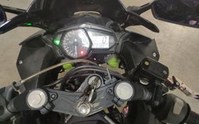 YAMAHA YZF-R25 RG10J