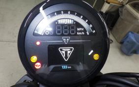 TRIUMPH TRIDENT 660 2025