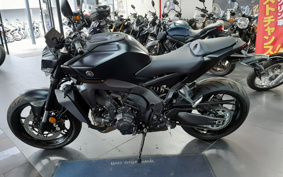 YAMAHA MT-09 Y-AMT 2025 RN88J