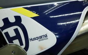HUSQVARNA 701SM 2022