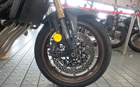 HONDA CB650R E-Clutch 2025 RH17
