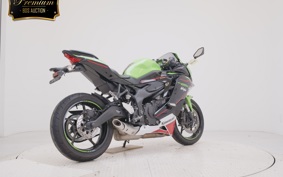 KAWASAKI ZX-25R ZX250E