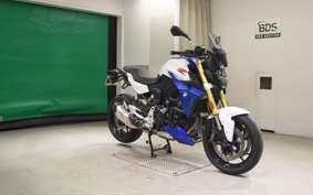 BMW F900R 2023