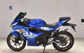 SUZUKI GSX-R125 DL33B