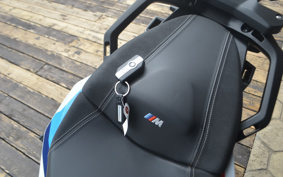 BMW S1000XR 2022 0E41