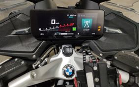 BMW R1250RT 0L01