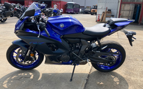 YAMAHA YZF-R7 2024 RM39J