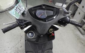 YAMAHA CYGNUS 125 XSR 2 1980 SE44J