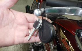 HARLEY FLBS 1870 2023