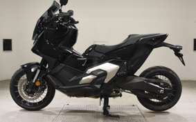 HONDA X-ADV 750 2026 RH21