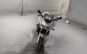 YAMAHA FZ400 1997 4YR