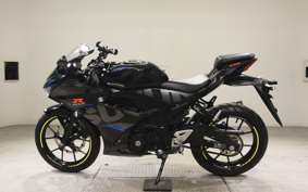 SUZUKI GSX-R125 DL33B
