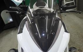 SUZUKI GSX-S1000F 2018