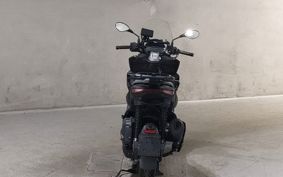 APRILIA SR GT200 ..