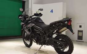 TRIUMPH TIGER 800 XC