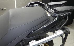 SUZUKI Vストローム650XTA 2019